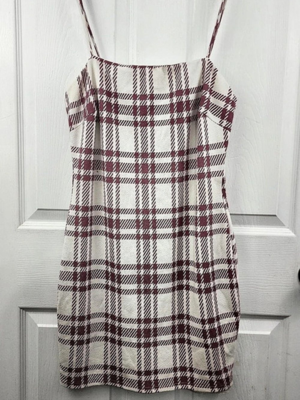 Fashion Nova Plaid Mini Dress in Cream & Burgundy Size XL Like New